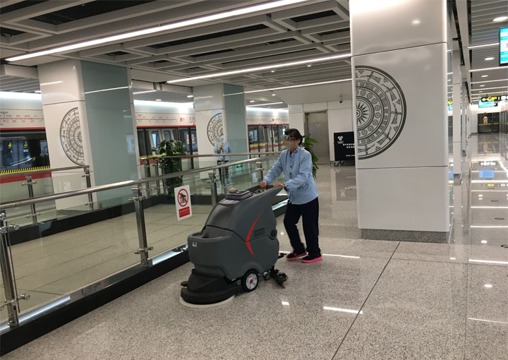 柳州手推式洗地机
